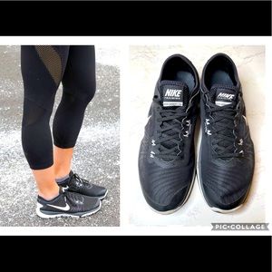 Nike Women's Flex Supreme Black-WhiteTraining Shoe